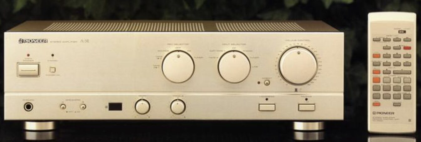 激レア！幻のPioneer A-3R ステレオアンプ　ジャンク 激レア！幻のPioneer A-3R ステレオアンプ ジャンク - メルカリ